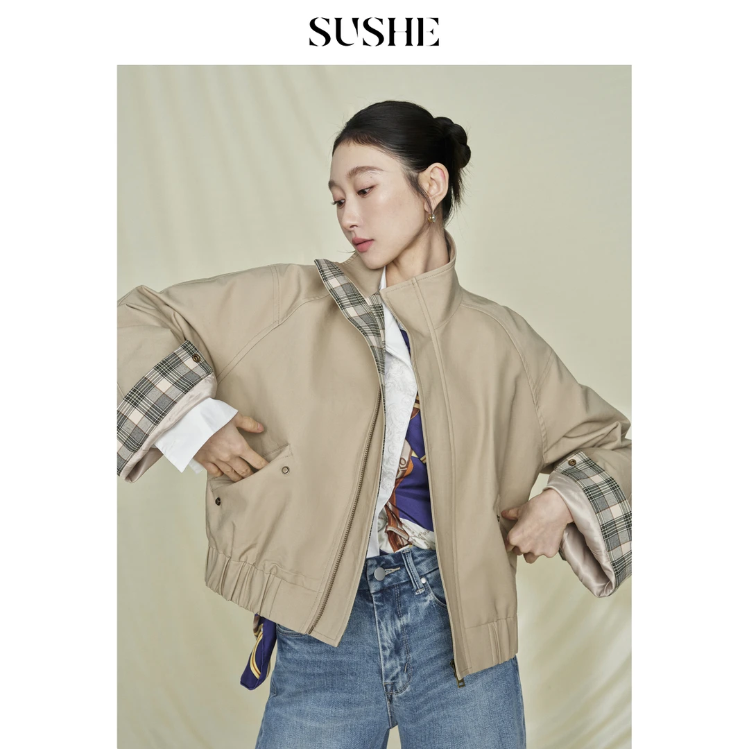 束皙SUSHE 川鹜 城市游猎拼接格纹短款派克服风衣外套女春季