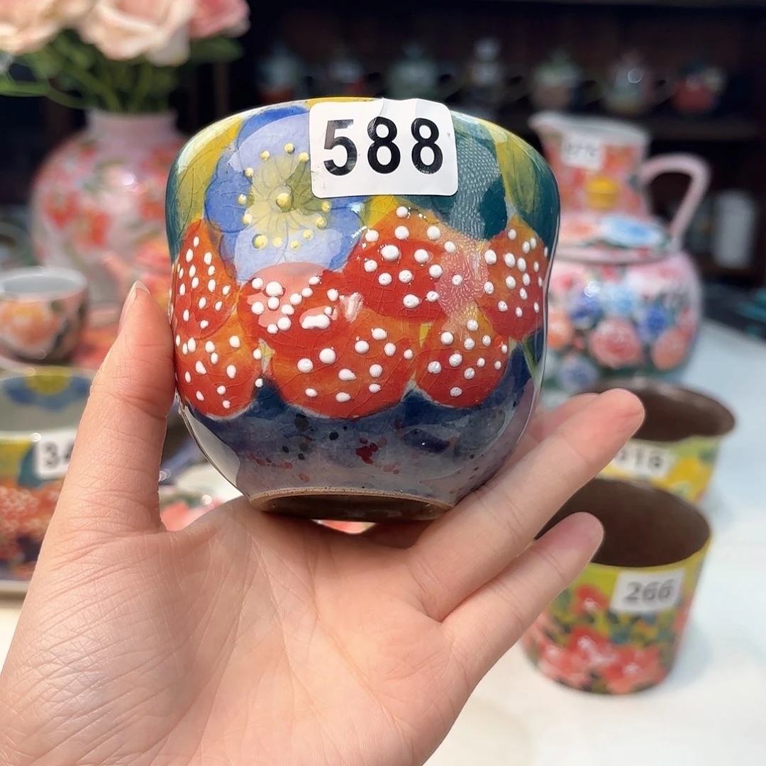 瓷片兔兔的小可爱太