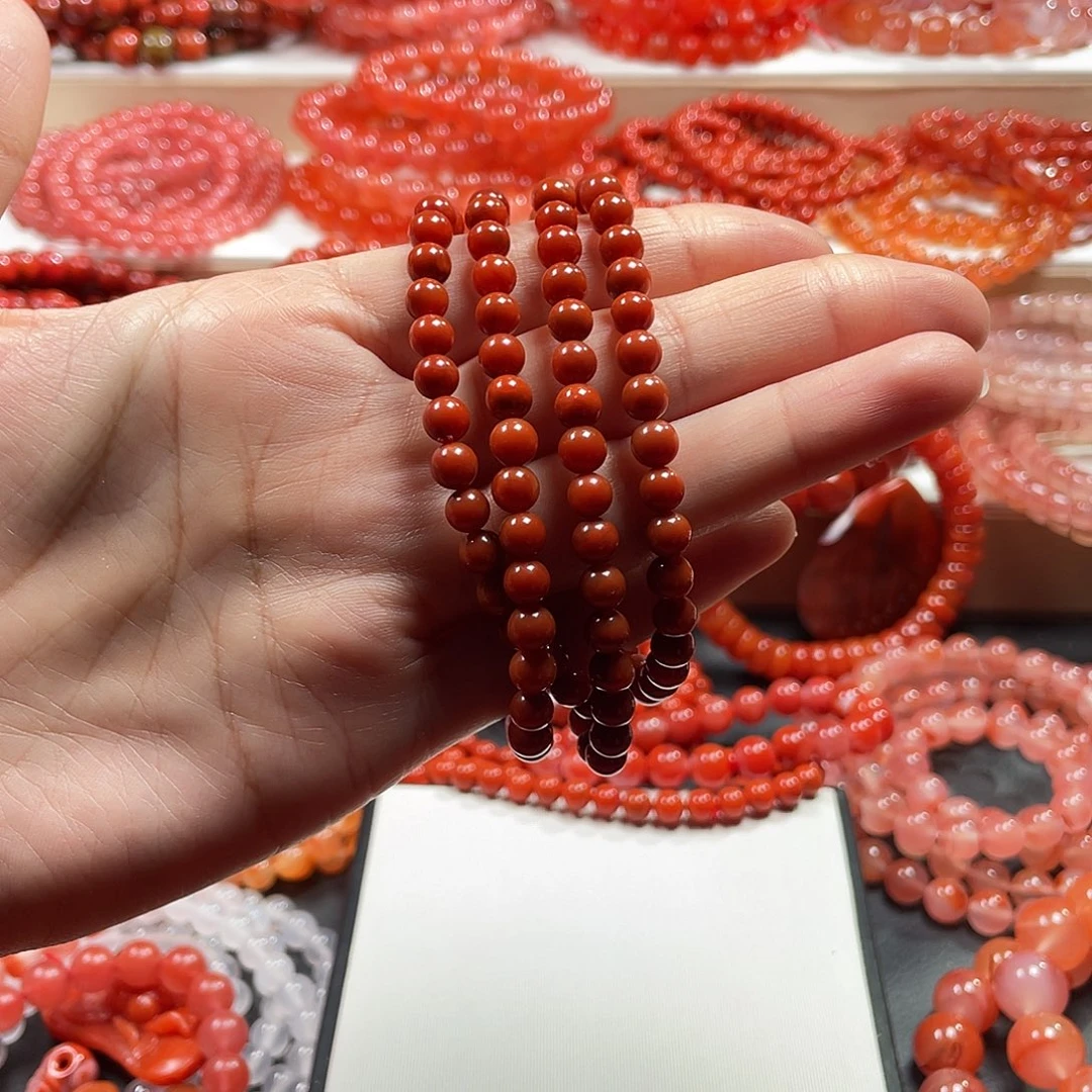 不***羁南红玛瑙未镶嵌手链