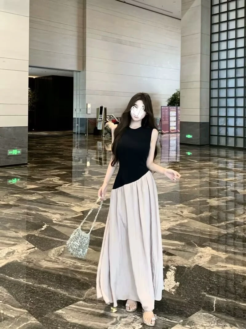 【现货48小时】度假风黑色无袖收腰显瘦温柔气质拼接a字连衣裙Q18