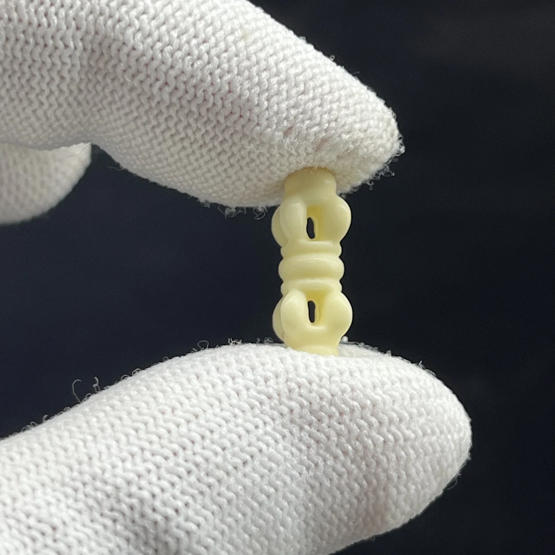 15819天然蜜蜡琥珀金刚杵配饰7.9x17.3mm