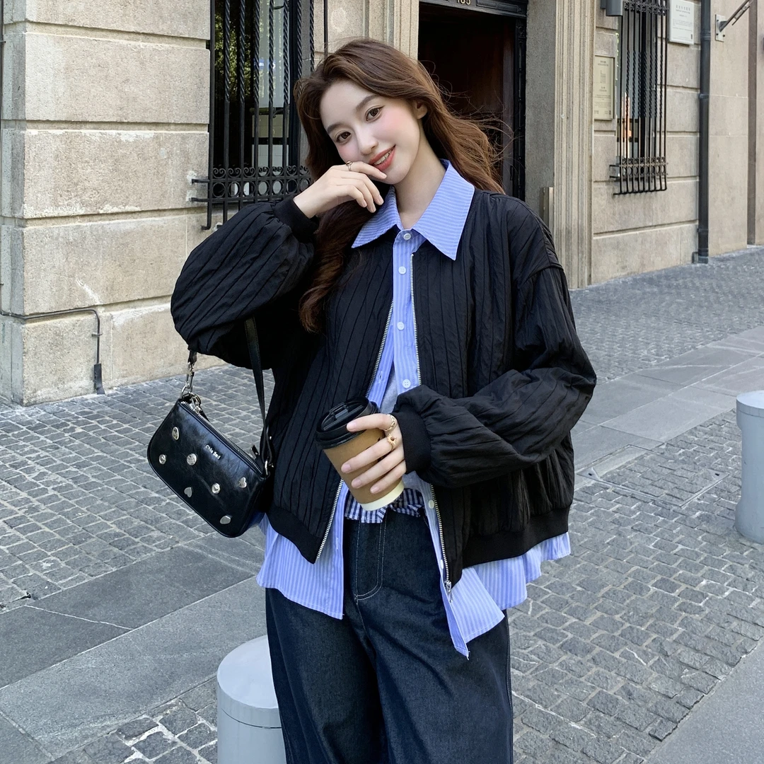 条纹衬衫拼接黑色外套女秋季2025新款百搭气质流行超火巨好看上衣
