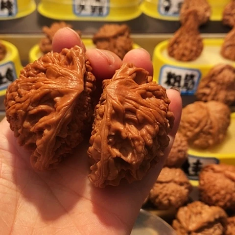 吊坠文玩核桃天**创蛇王