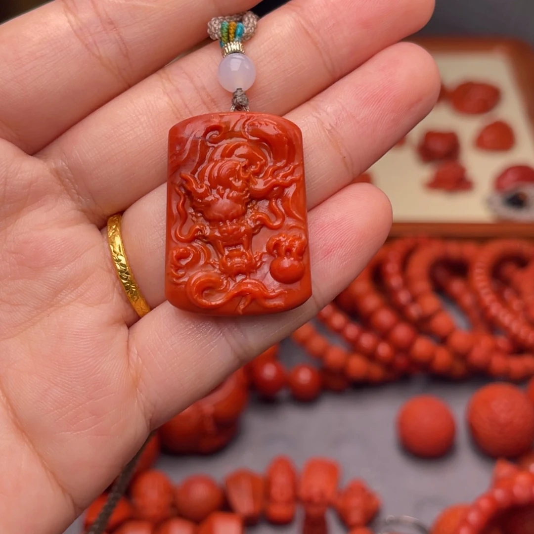 未镶嵌配饰南红玛瑙