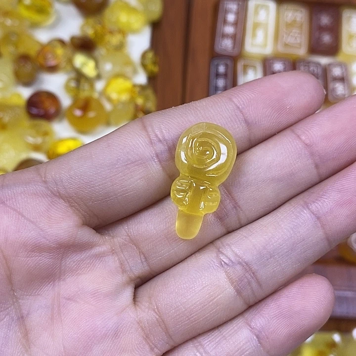 橄榄核吊坠棒棒糖92