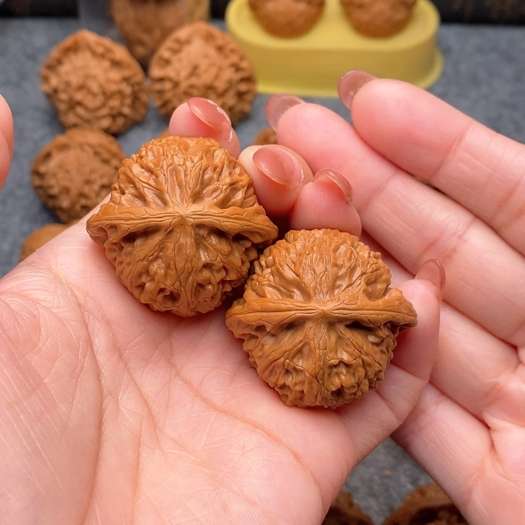 文玩核桃把件精品特价宫灯39