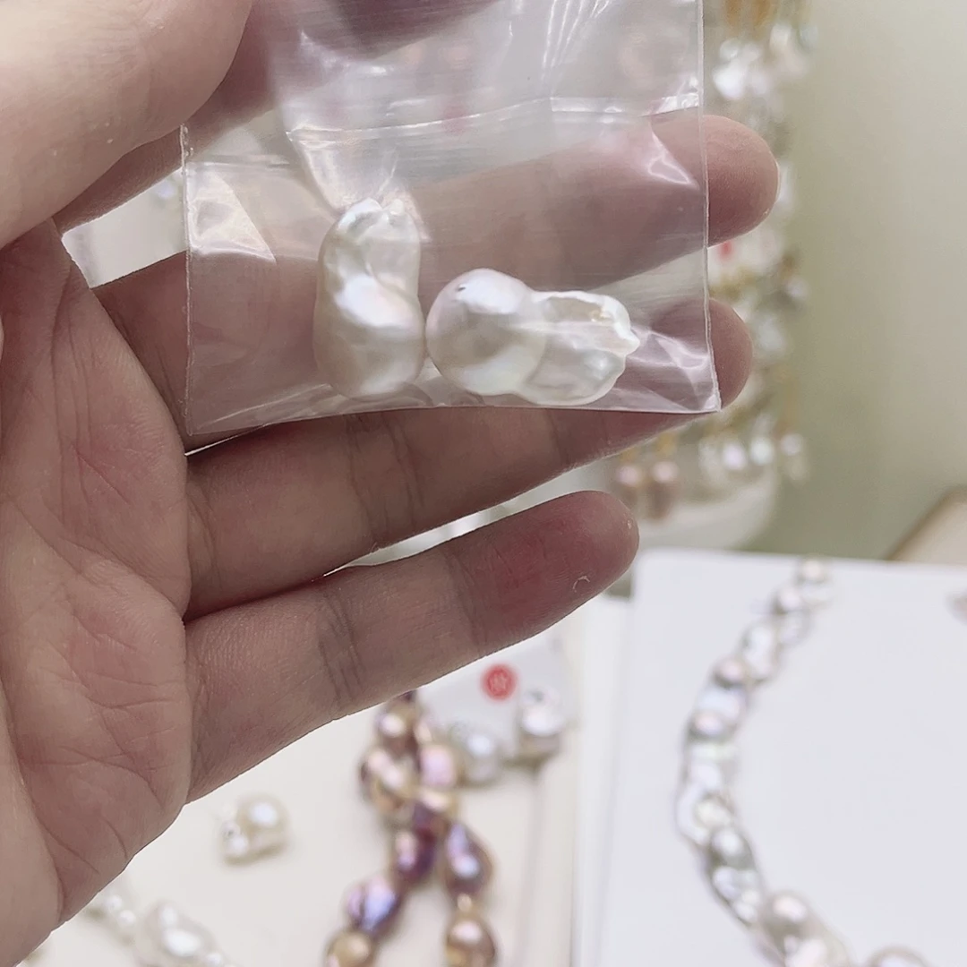 淡水珍珠银S925镶嵌颈饰招****）