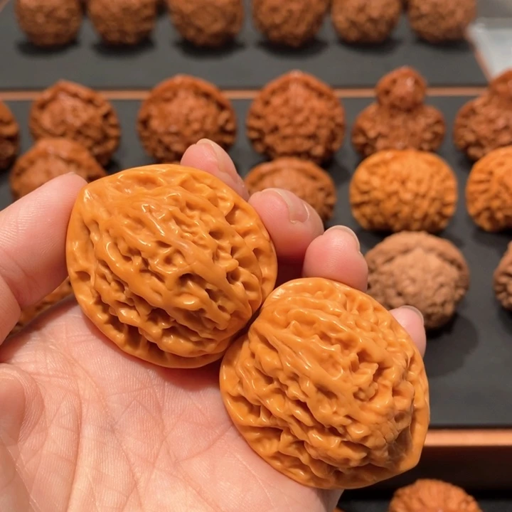 文玩核桃吊坠平谷168 754