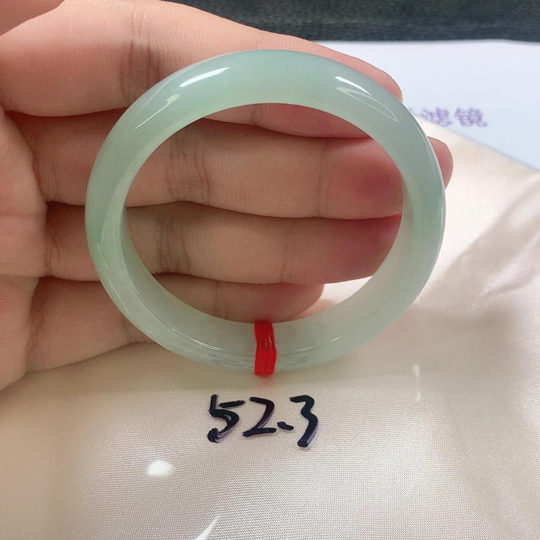 翡翠手镯未镶嵌376号
