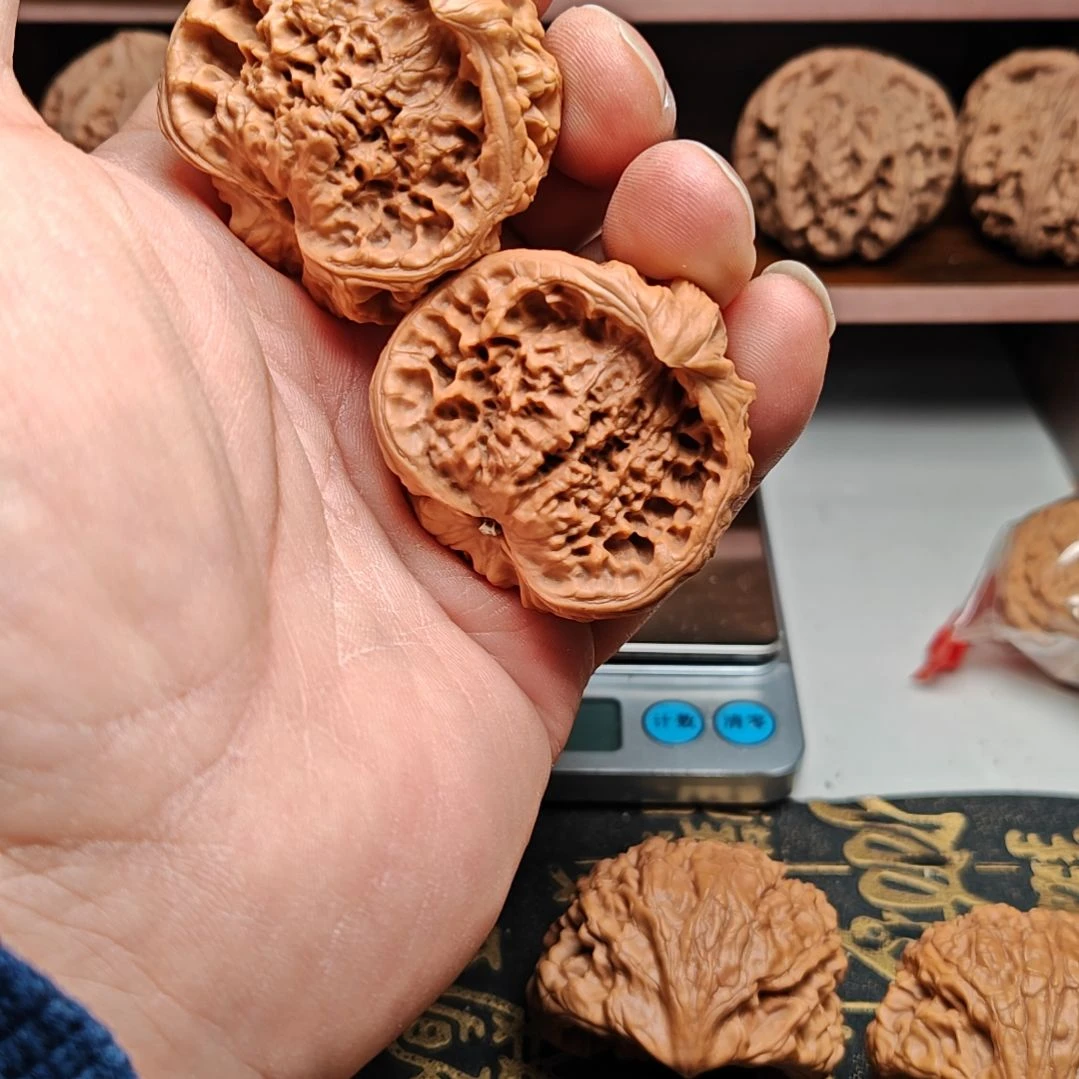 文玩核桃把件蛇头文玩核桃
