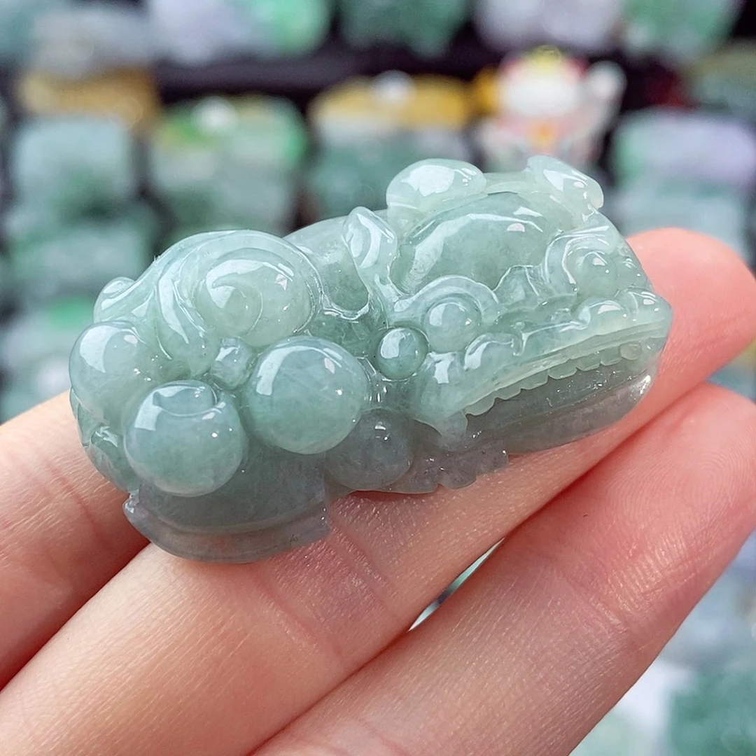 颈饰未镶嵌翡翠天然