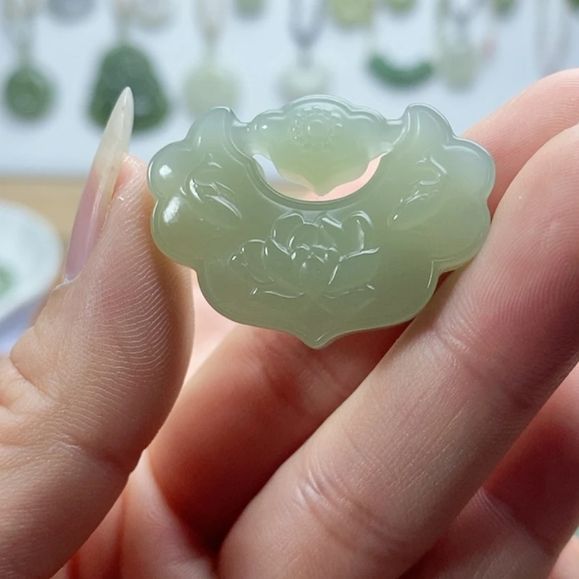 【闪购商品】颈饰未镶嵌和田玉