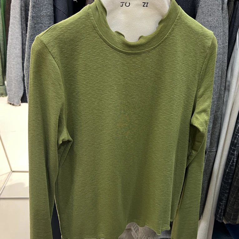 【鞠子Juzi】25733颜色绝美敲舒服法式木耳边面膜打底（长约52）