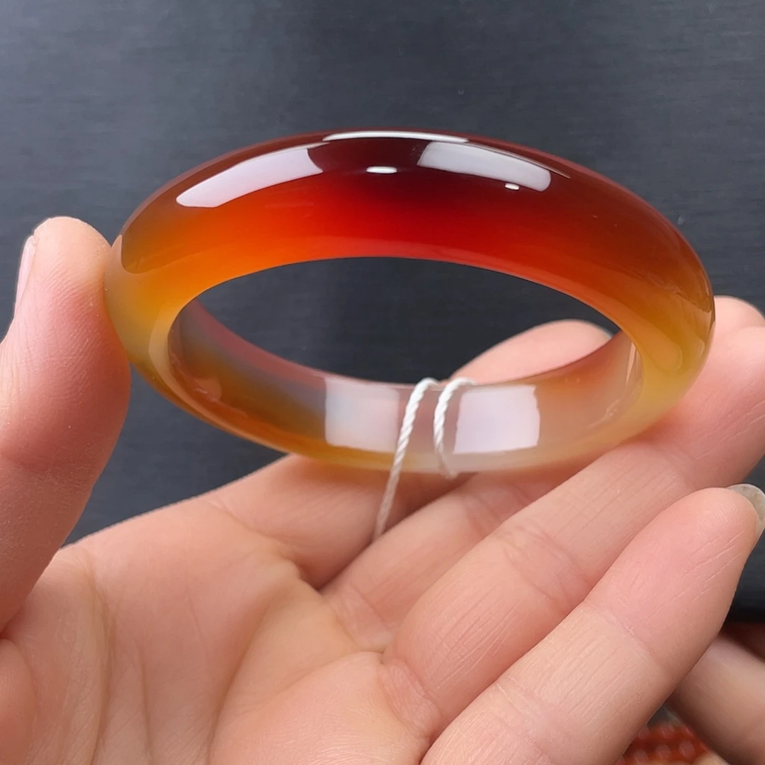 玛瑙/玉髓未镶嵌手镯54圈口