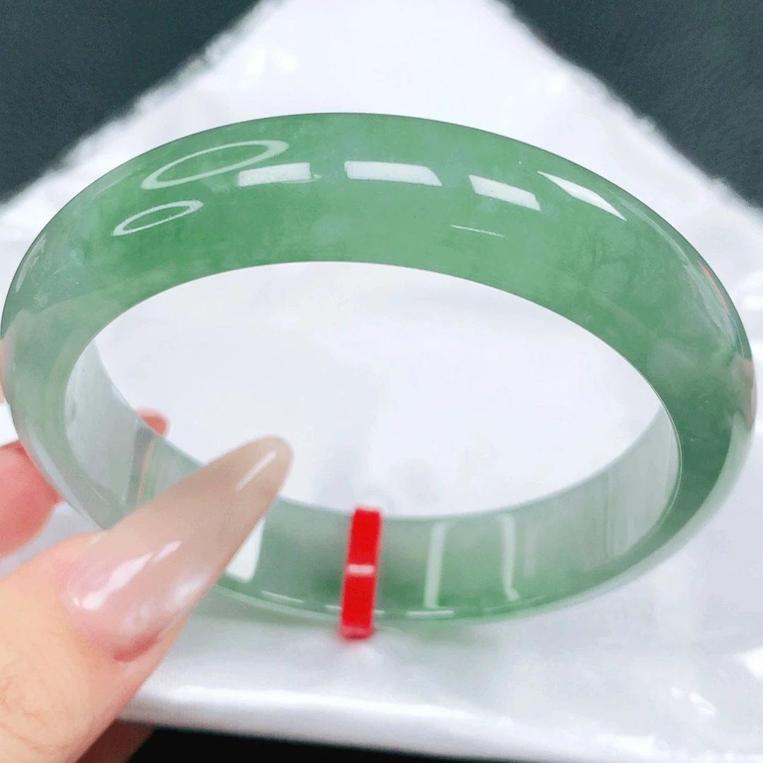 翡翠未镶嵌手镯57.58