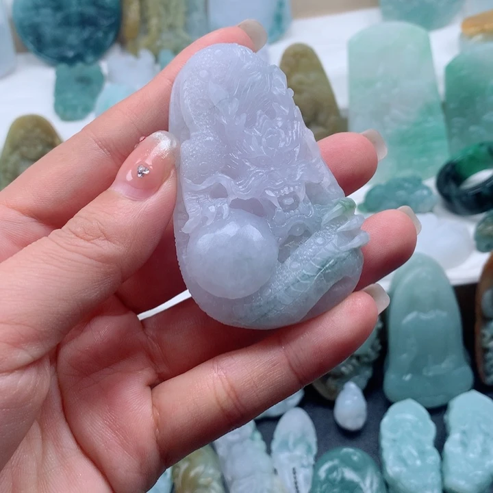 定制翡翠未镶嵌龙牌