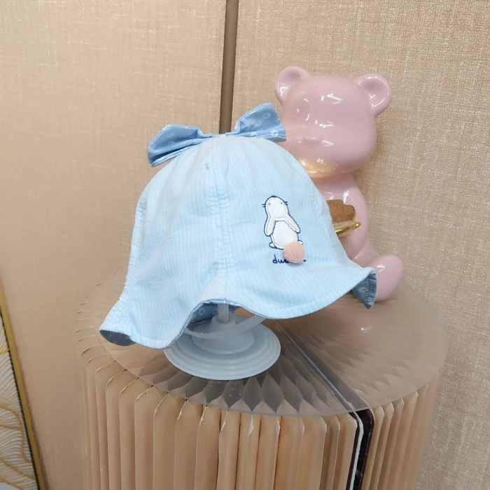 AZ232   宝宝蓝色帽子