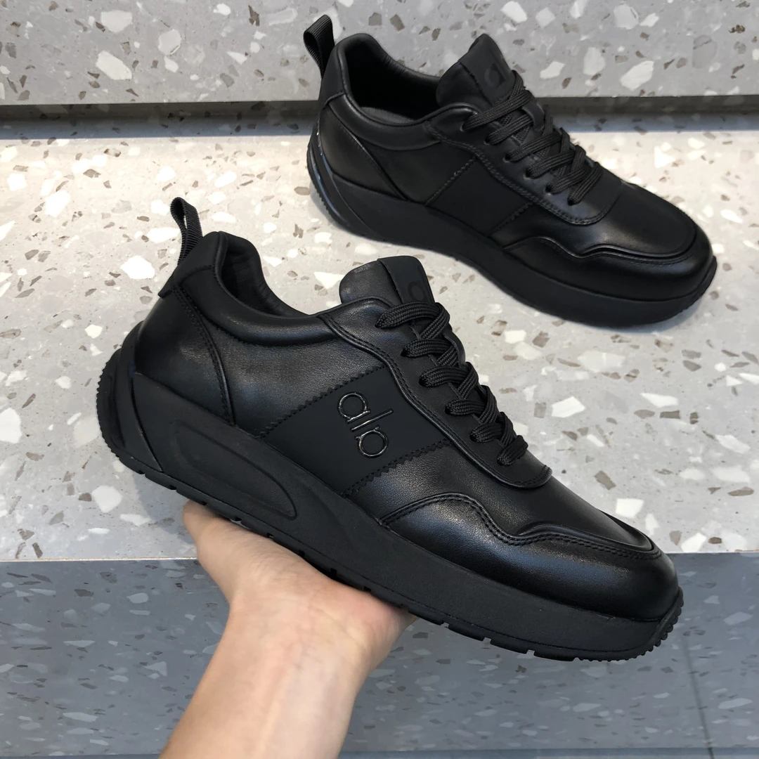 秋冬百搭平跟男士韩版透气运动休闲鞋圆头休闲皮鞋潮流厚底潮鞋