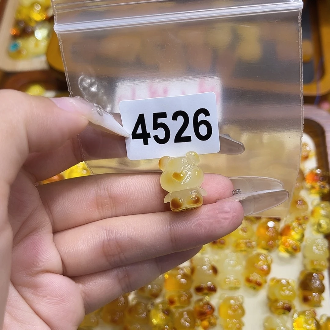 琥珀未镶嵌珠宝奇石