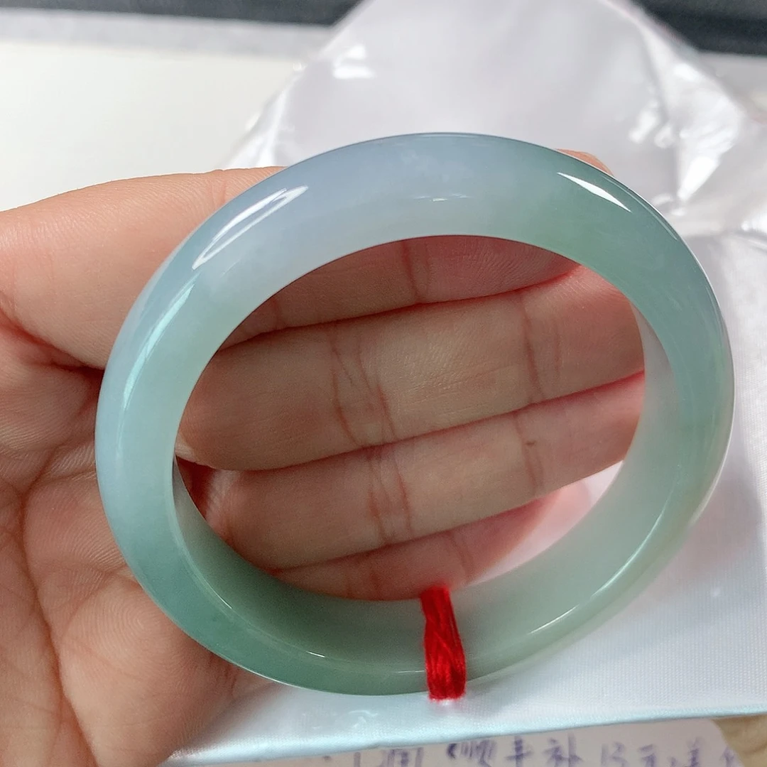 翡翠手镯未镶嵌①④③