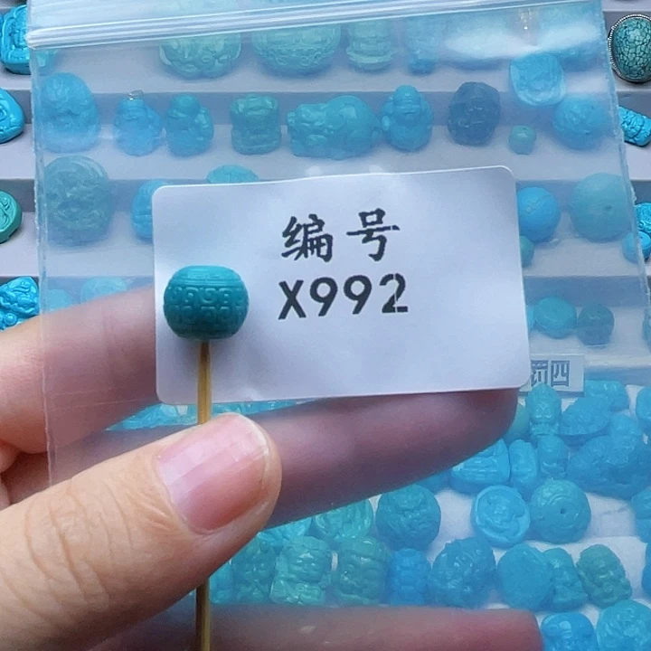 Q***趣未镶嵌绿松石珠宝奇石