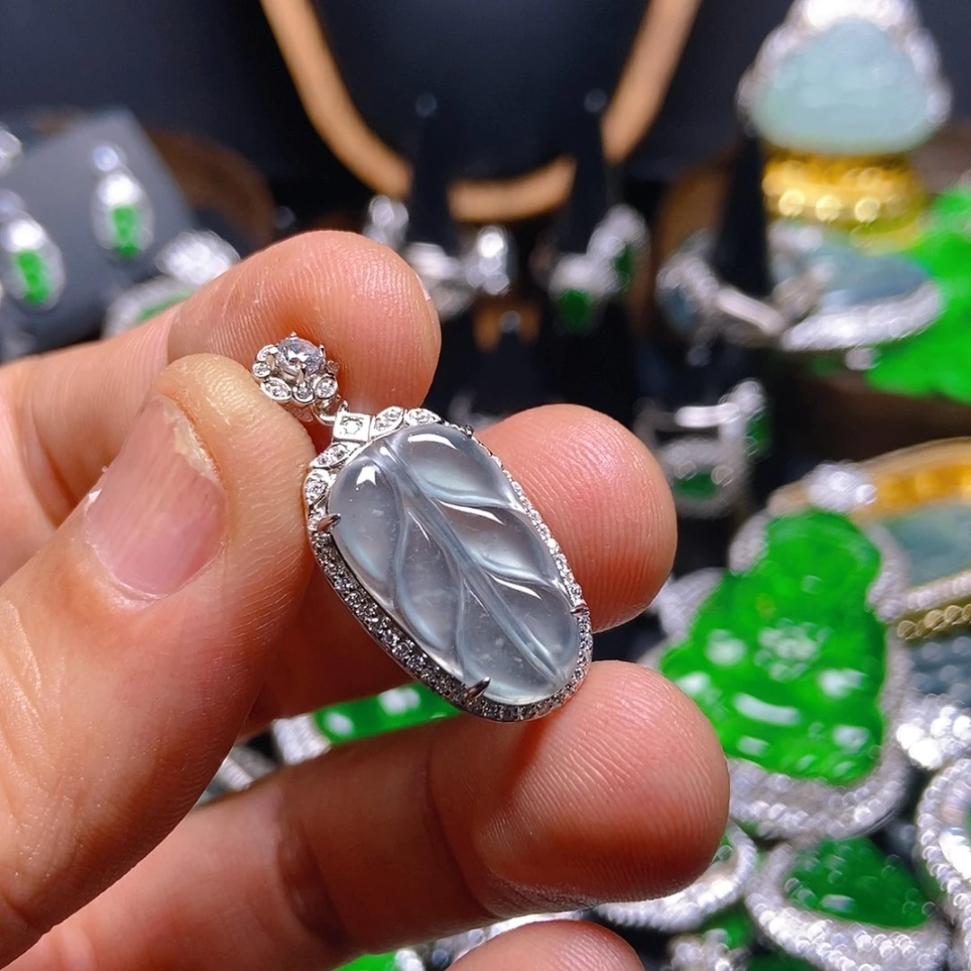 翡翠吊坠(不含链)银S925镶嵌212吊坠