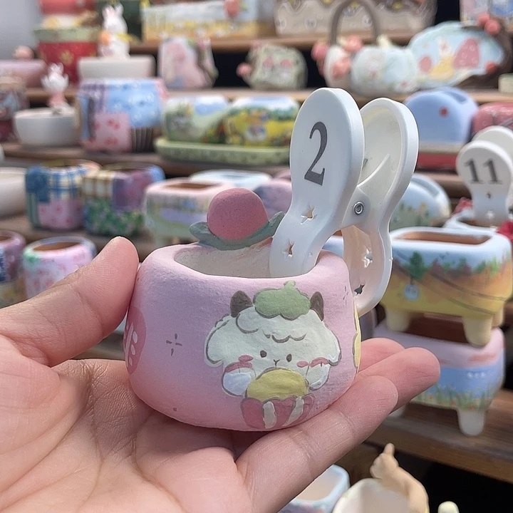 2…….手工手绘花盆