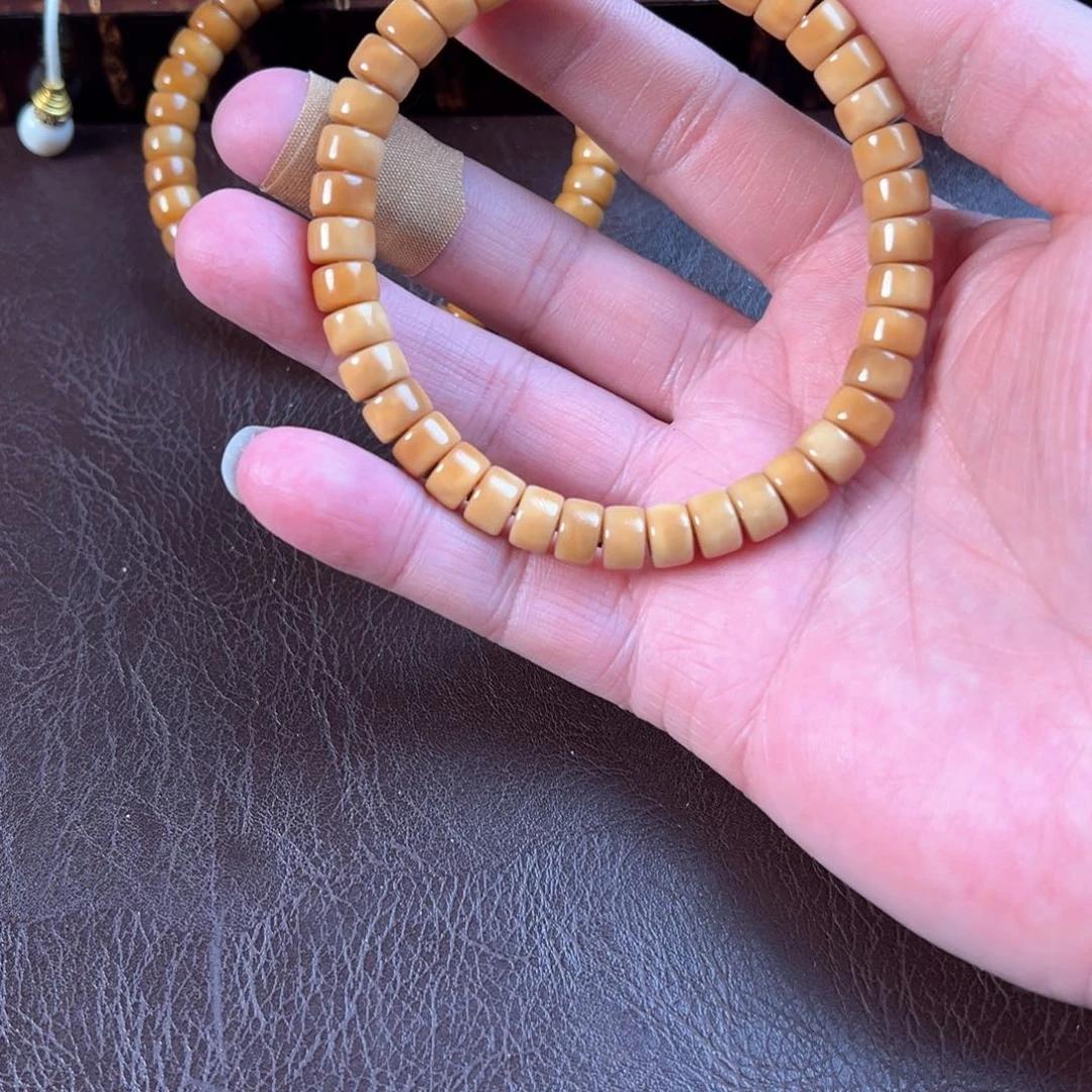 星月菩提吊坠龙脊药片