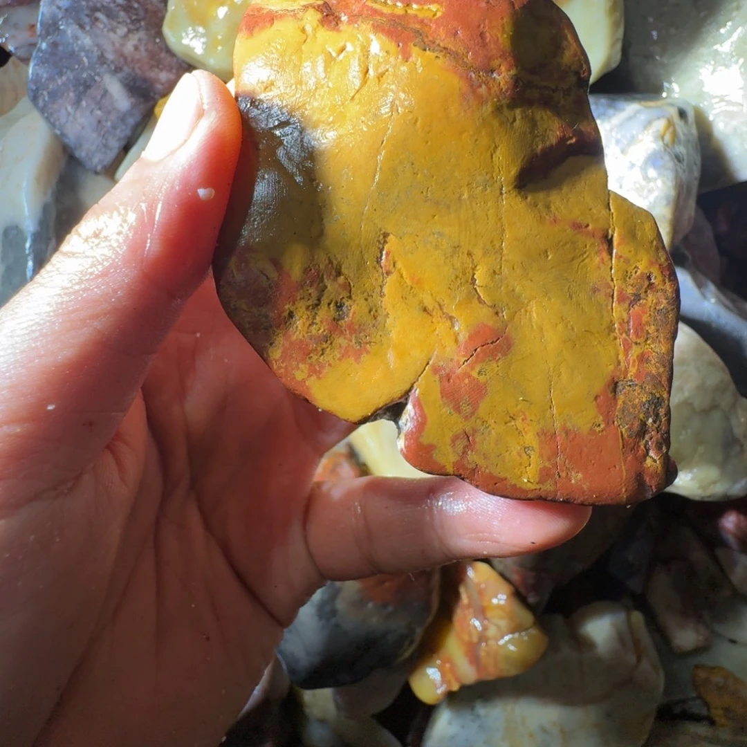 牧****寿山石9988899899989