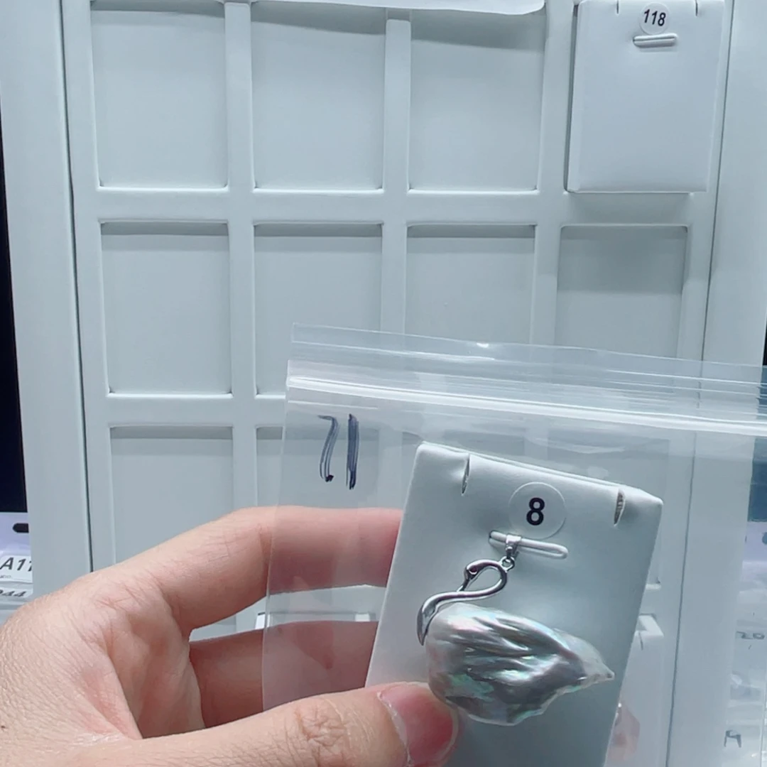 颈饰合金淡水珍珠