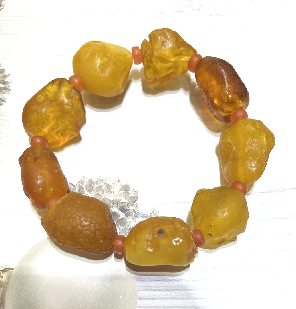 琥珀海漂手串、16m左右，33g，天然原矿
