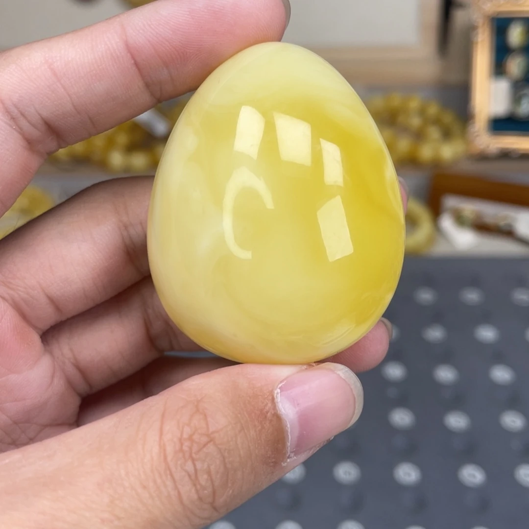 琥珀未镶嵌裸石90号