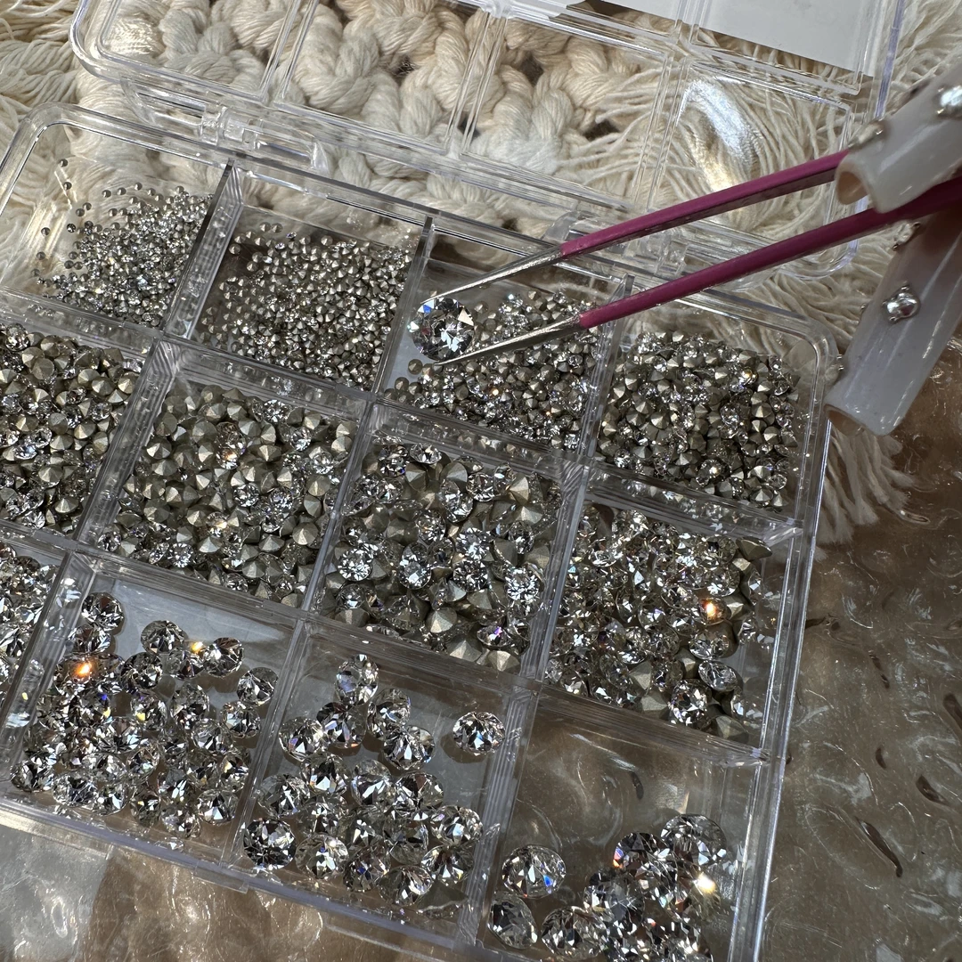 【希妹甄选】升级版1:1华子尖底钻 填缝钻 大小分格盒装 共计2650颗