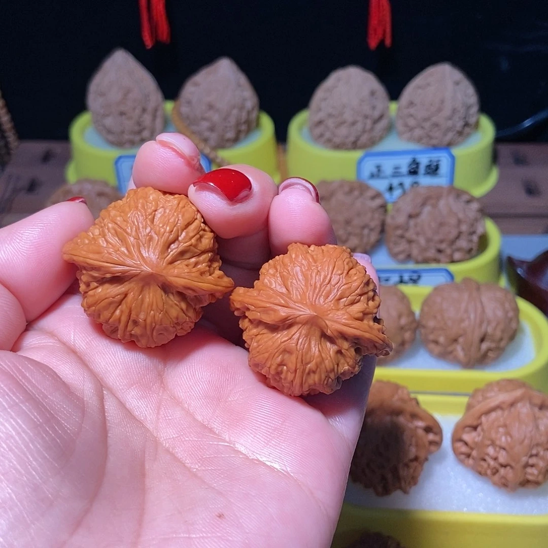 文玩核桃吊坠豆**豆磨盘