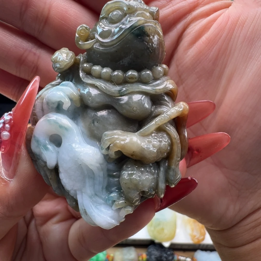 未镶嵌挂件翡翠天然缅甸