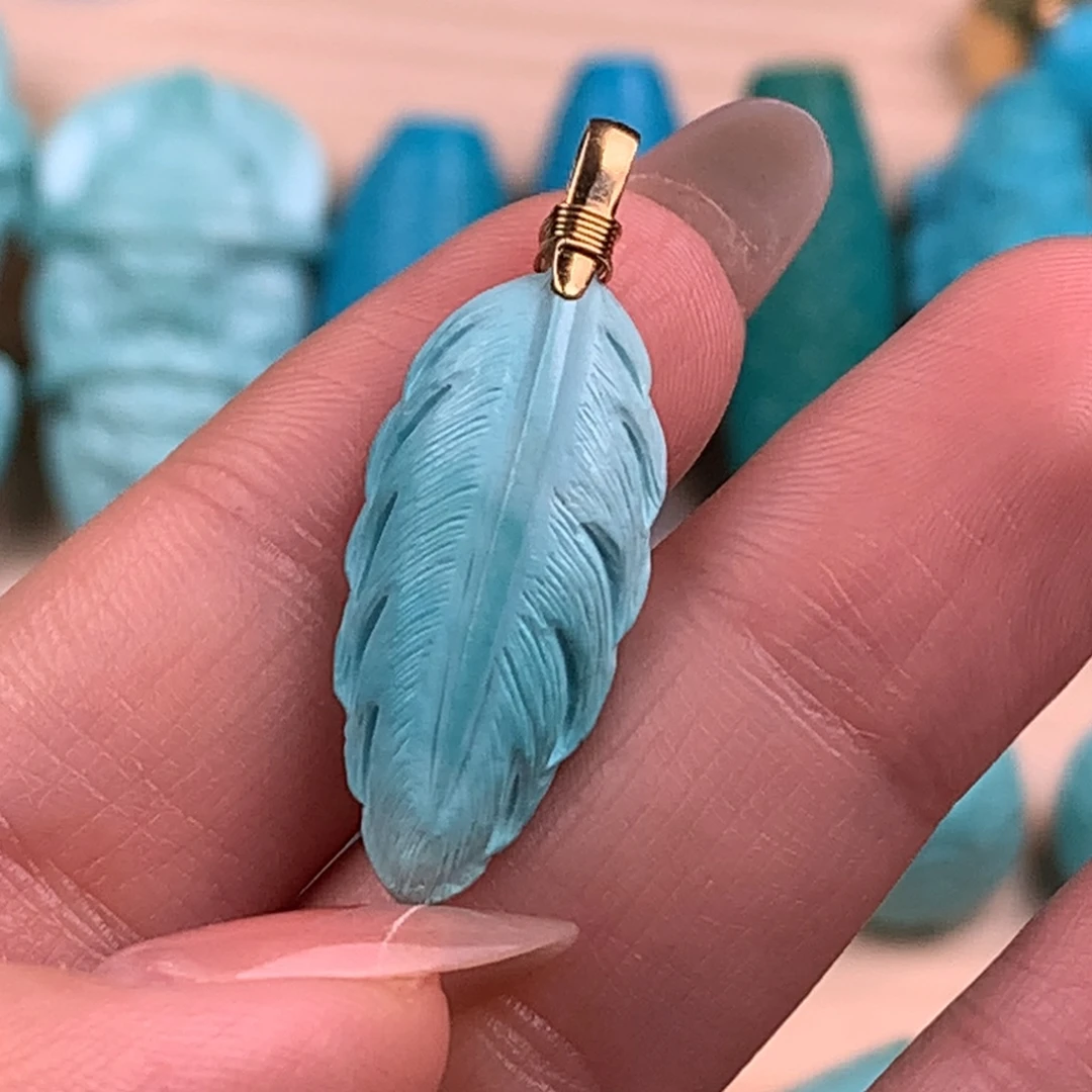 俊***绿松石未镶嵌羽毛吊坠