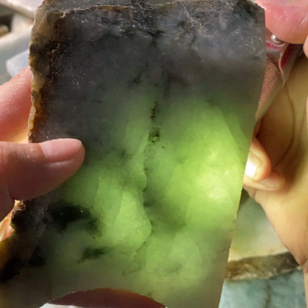 颈饰未镶嵌翡翠天然翡翠