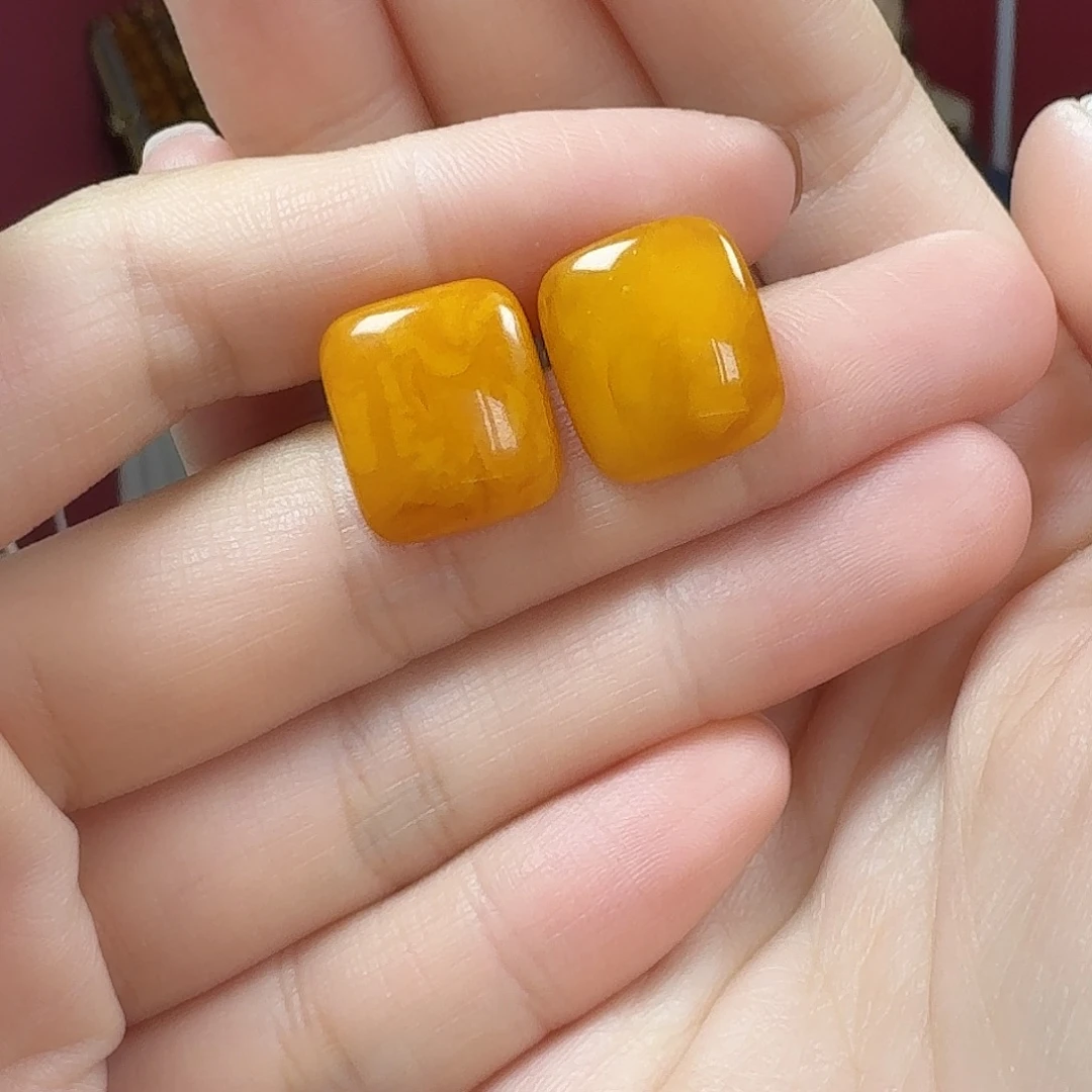 D***e蜜蜡银S925镶嵌耳饰耳钉