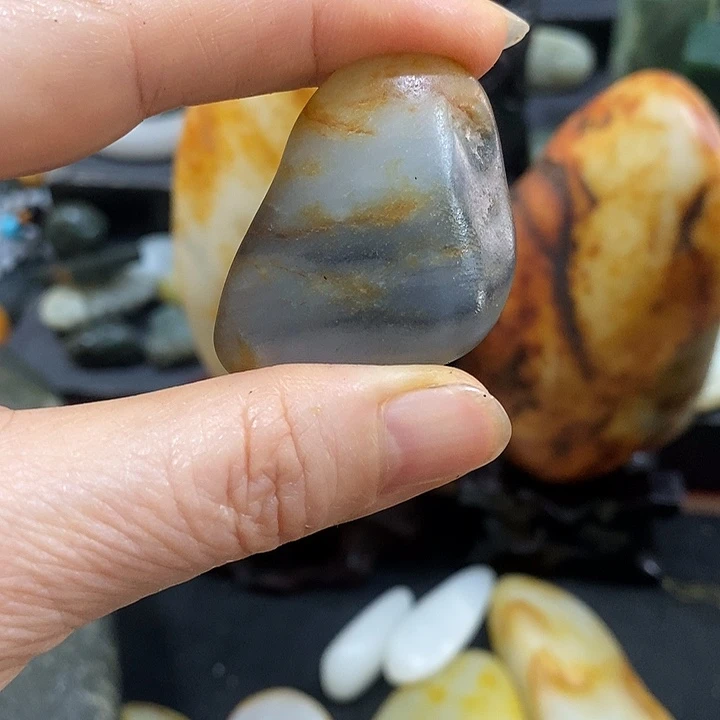 未镶嵌和田玉（糖玉）挂件
