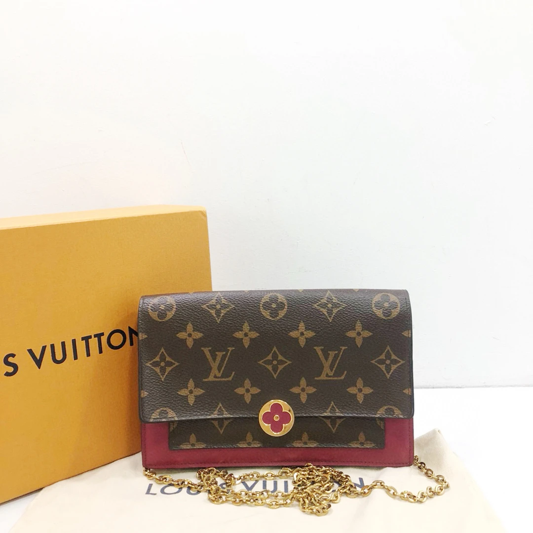 95新 LouisVuitton/路易威登 LV老花拼色花朵woc链条包