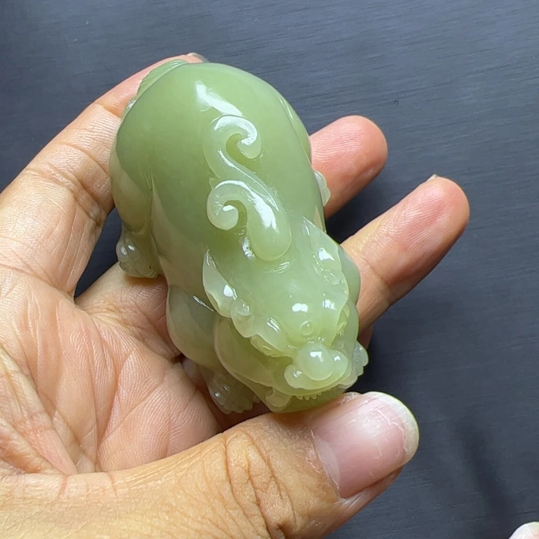 和田玉未镶嵌把件L*g