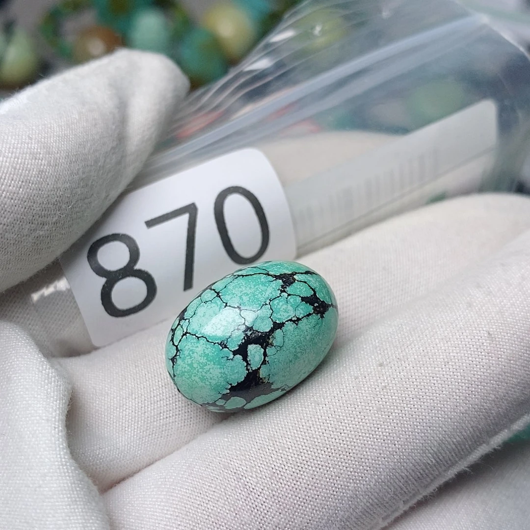 未镶嵌绿松石珠宝奇石