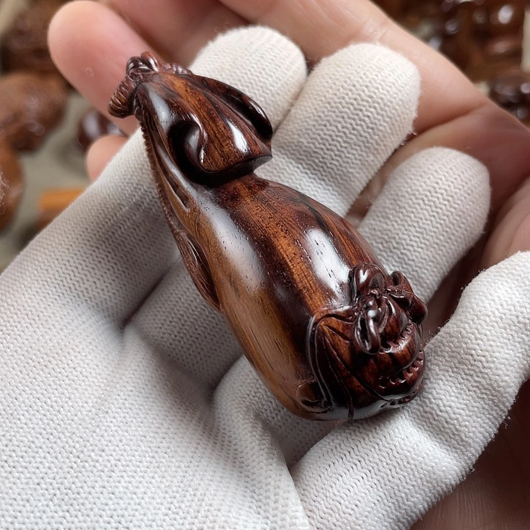 黄花梨/降香黄檀福袋把件