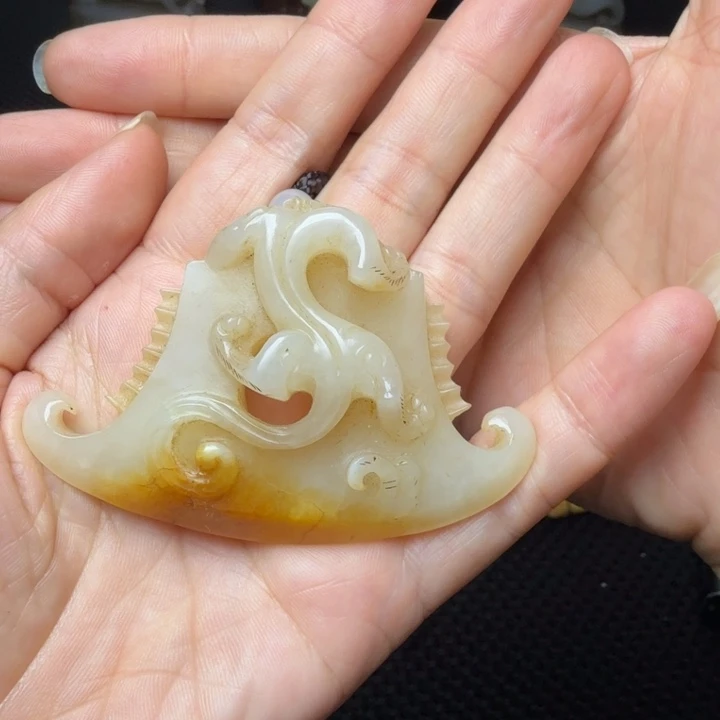 李***茶吊坠府上有龙挂件