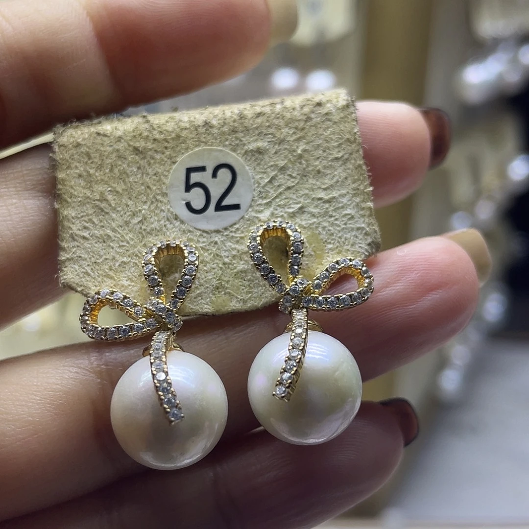 银S925镶嵌淡水珍珠耳饰