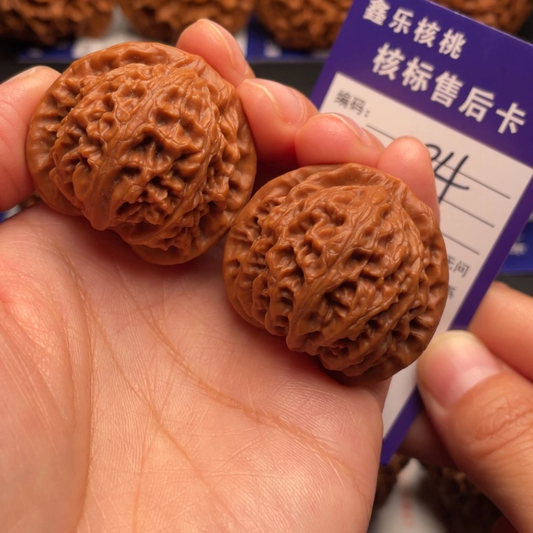 把件文玩核桃桃心宫灯38尺