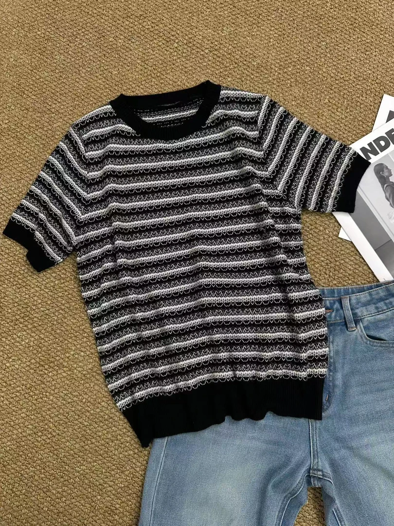 深圳南油白桃美美 法式时尚圆领黑白条纹针织衫新款短袖A2471