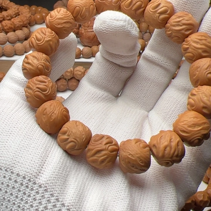 猴头核桃吊坠吞噬微瑕14-15