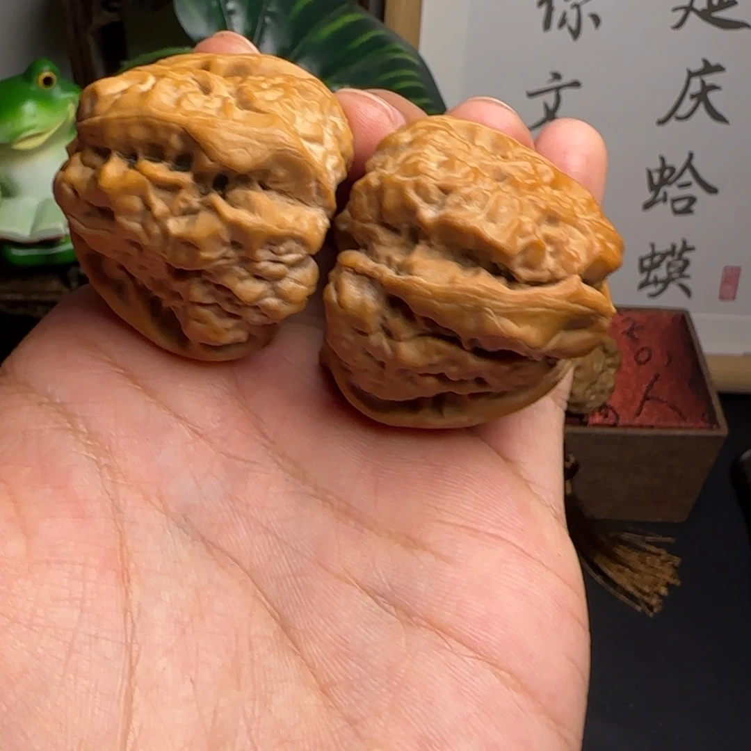 人***.42✖️47蛤蟆头红皮
