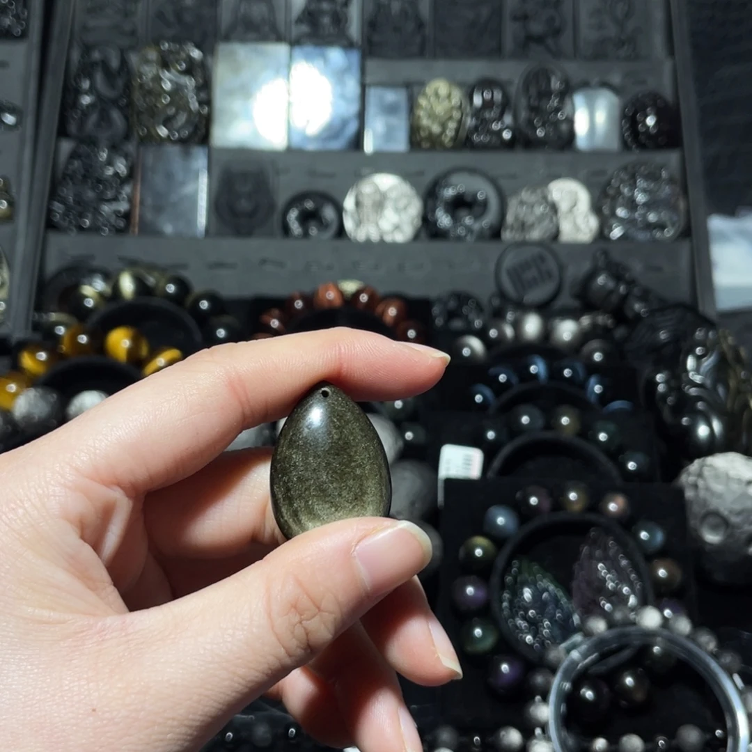 j***k黑曜岩未镶嵌珠宝奇石